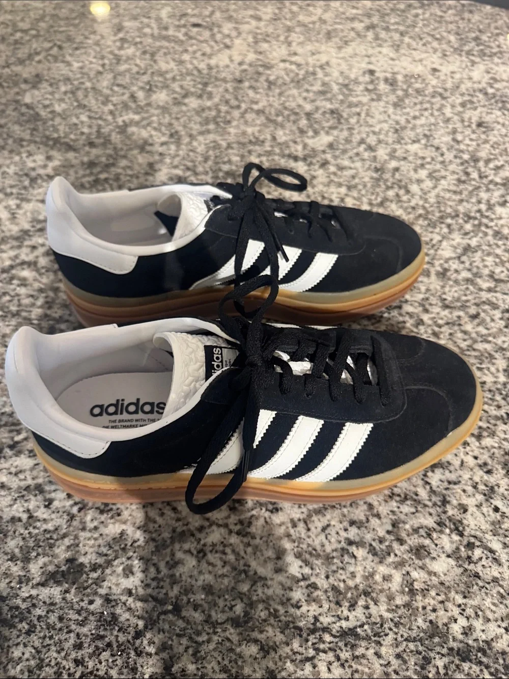 adidas Gazelle Women’s Black platform Gazelle shoes- size 9 - Picture 8 of 9